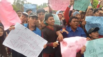 Diduga Potong Dana PIP, Siswa SMKN 01 OKU Selatan Desak Kepala Sekolah Mundur